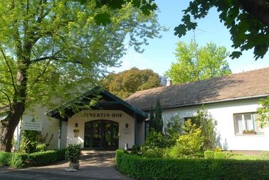 Hubertus-Hof Hotel, Balatonfenyves