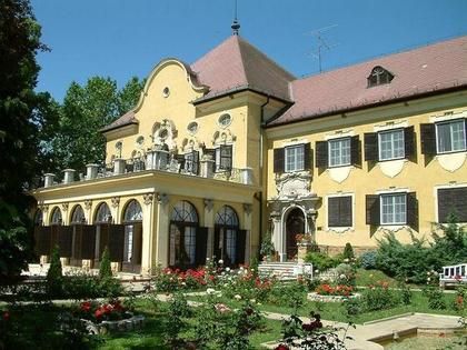 Kast&eacute;ly Hotel, Balatongy&ouml;r&ouml;k