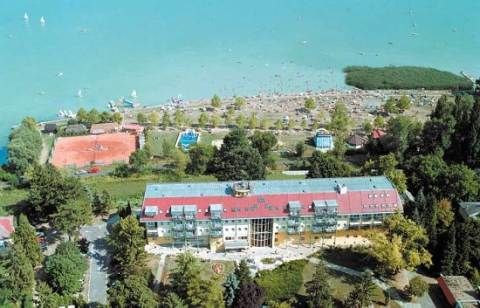 Panorama Hotel, Balatongy&ouml;r&ouml;k