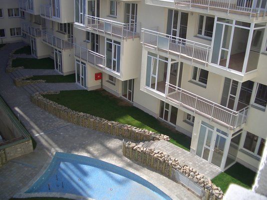 Ak&aacute;cfa Apartment House, Budapest