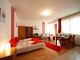 Ak&aacute;cfa Studio Apartment