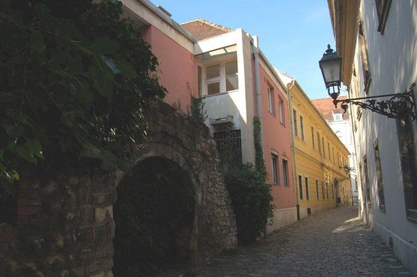 Castle Apartmanok, Budapest