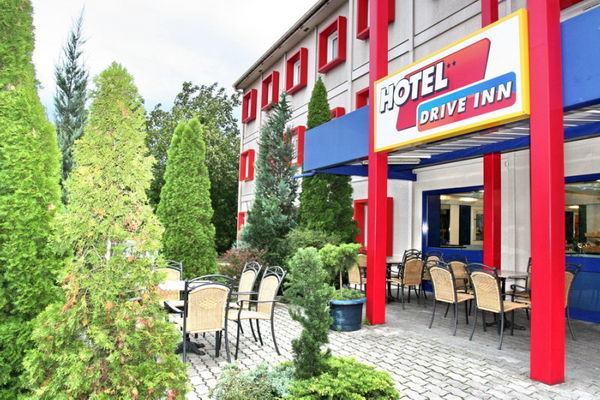 Drive Inn Hotel, Budapest