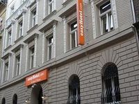 Für weitere Fotos von easyHotel hier klicken