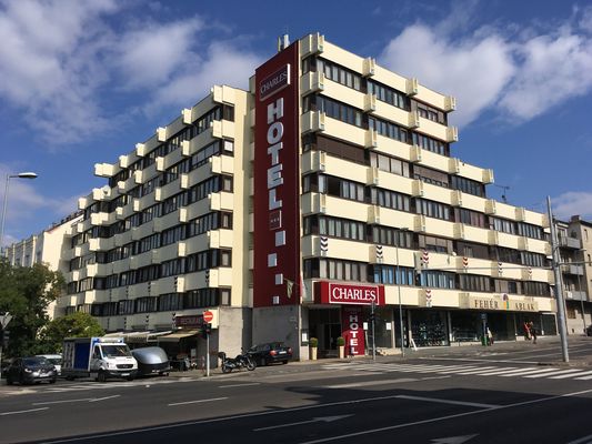 Hotel Charles, Budapest