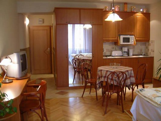 K&aacute;lvin Apartmanok, Budapest