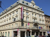 Click here for more images about Mercure Budapest Metropol.