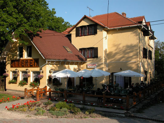 Pension Platan, Dobogókő