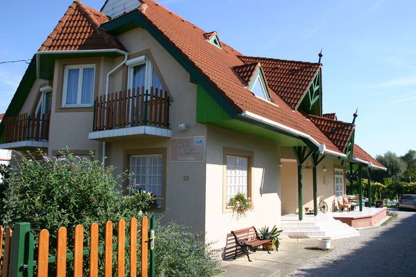 Lorelei Pension, Gyenesdiás