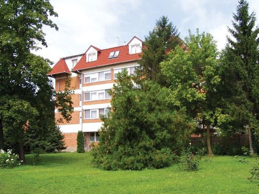 Aqua Hotel, Gyula