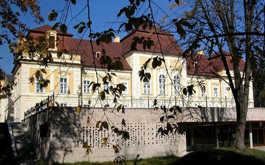 Apponyi Mansion Hotel, Hőgyész