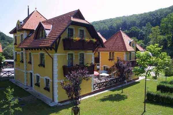 Hotel Szeleta, Miskolc