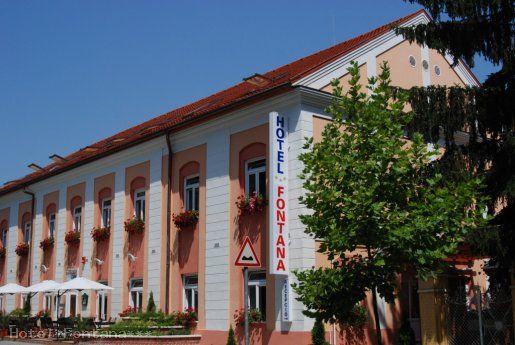 Hotel Fontana, Nagyatád