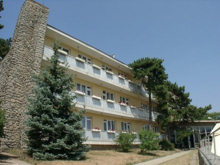 Hotel Fenyves, Pécs