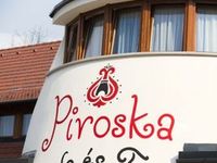 Für weitere Fotos von Piroska Csárda és Panzió hier klicken