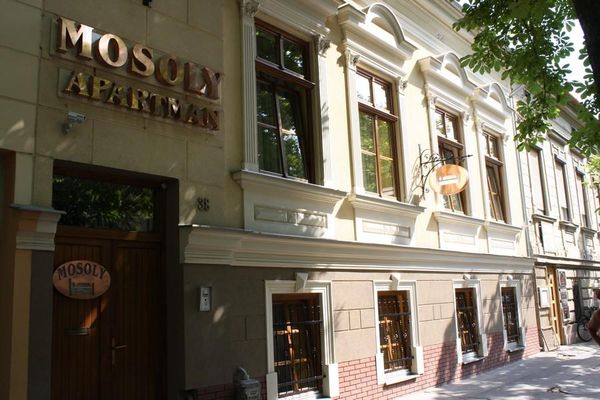 Mosoly Apartman, Szeged