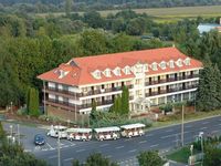 Click here for more images about Hotel Forrás.